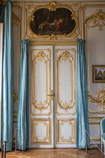Hall of Mirrors Versailles doors